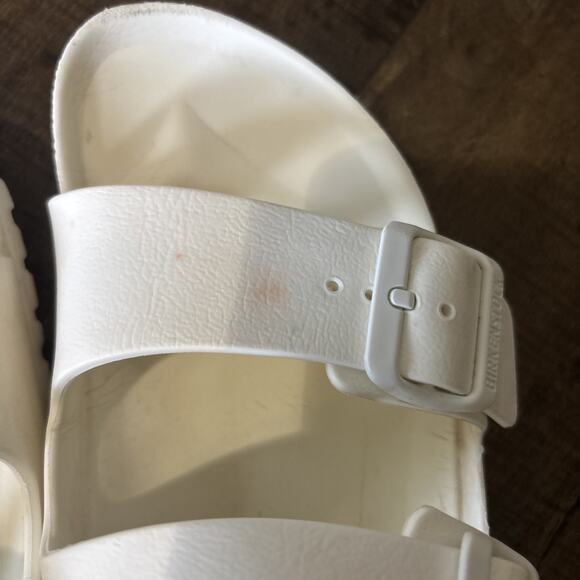 Birkenstock White Sandals - Picture 6 of 7